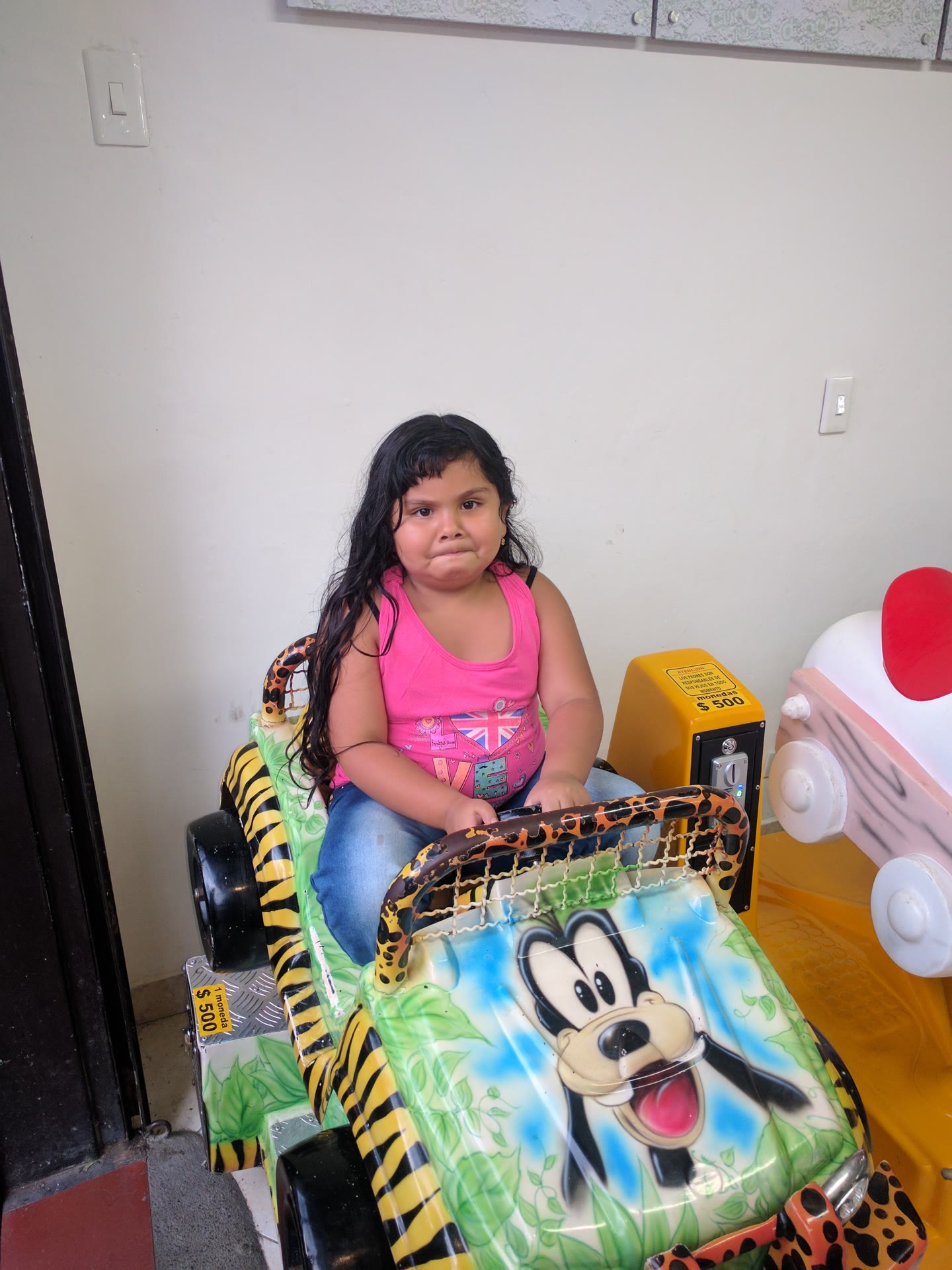 Evelyn a los 7 años